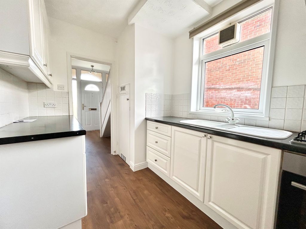 Additional image 9 of 3 bed semi-detached house for saleWakefield Road, Southampton SO18