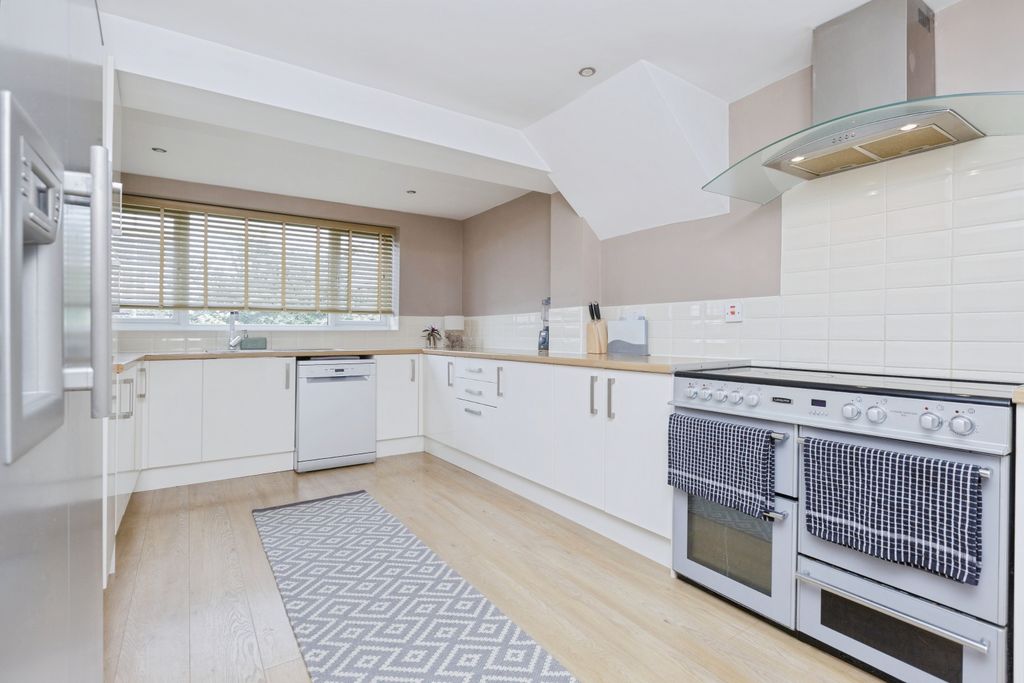 Additional image 3 of 3 bed detached house for saleRichmond Close, Leicester LE9