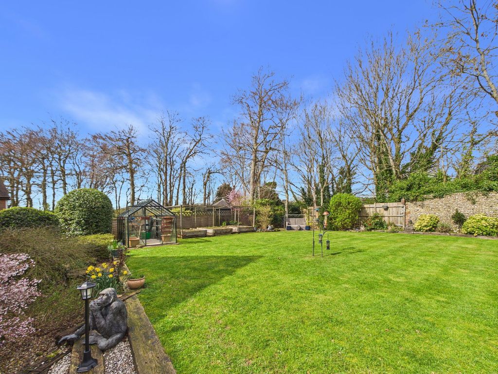 Additional image 37 of 5 bed detached house for saleFirst Avenue, Worthing, West Sussex BN14
