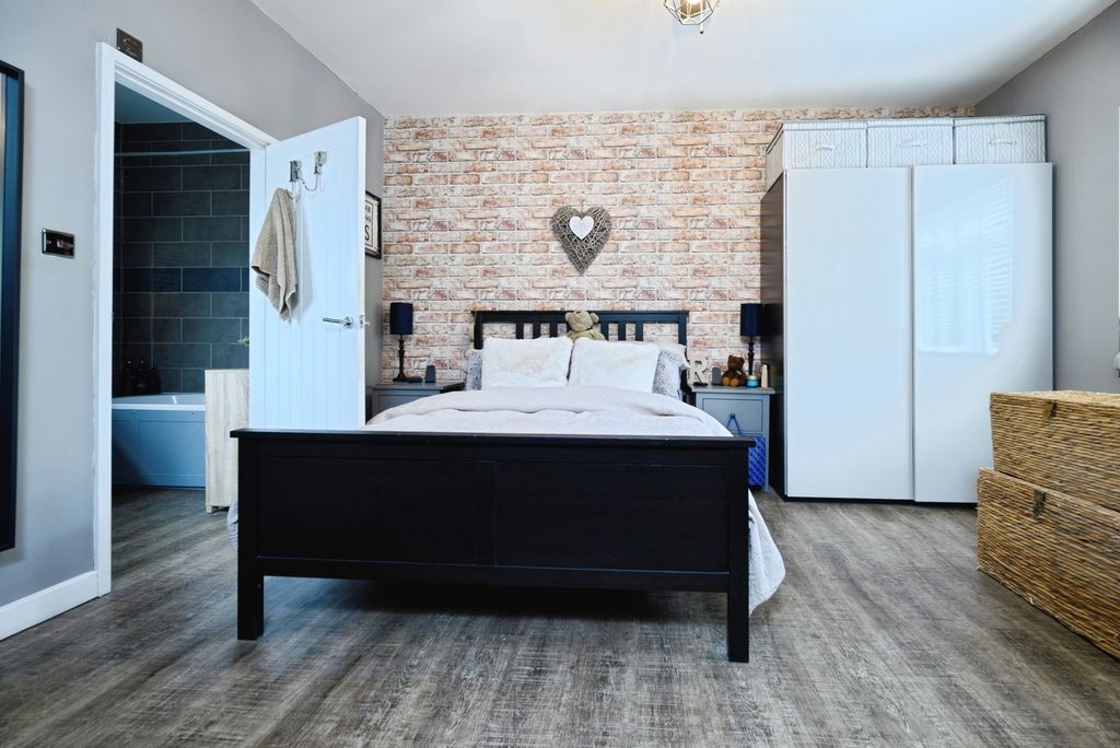 Additional image 12 of 3 bed detached house for saleWalker Road, Portsmouth, Hampshire PO2