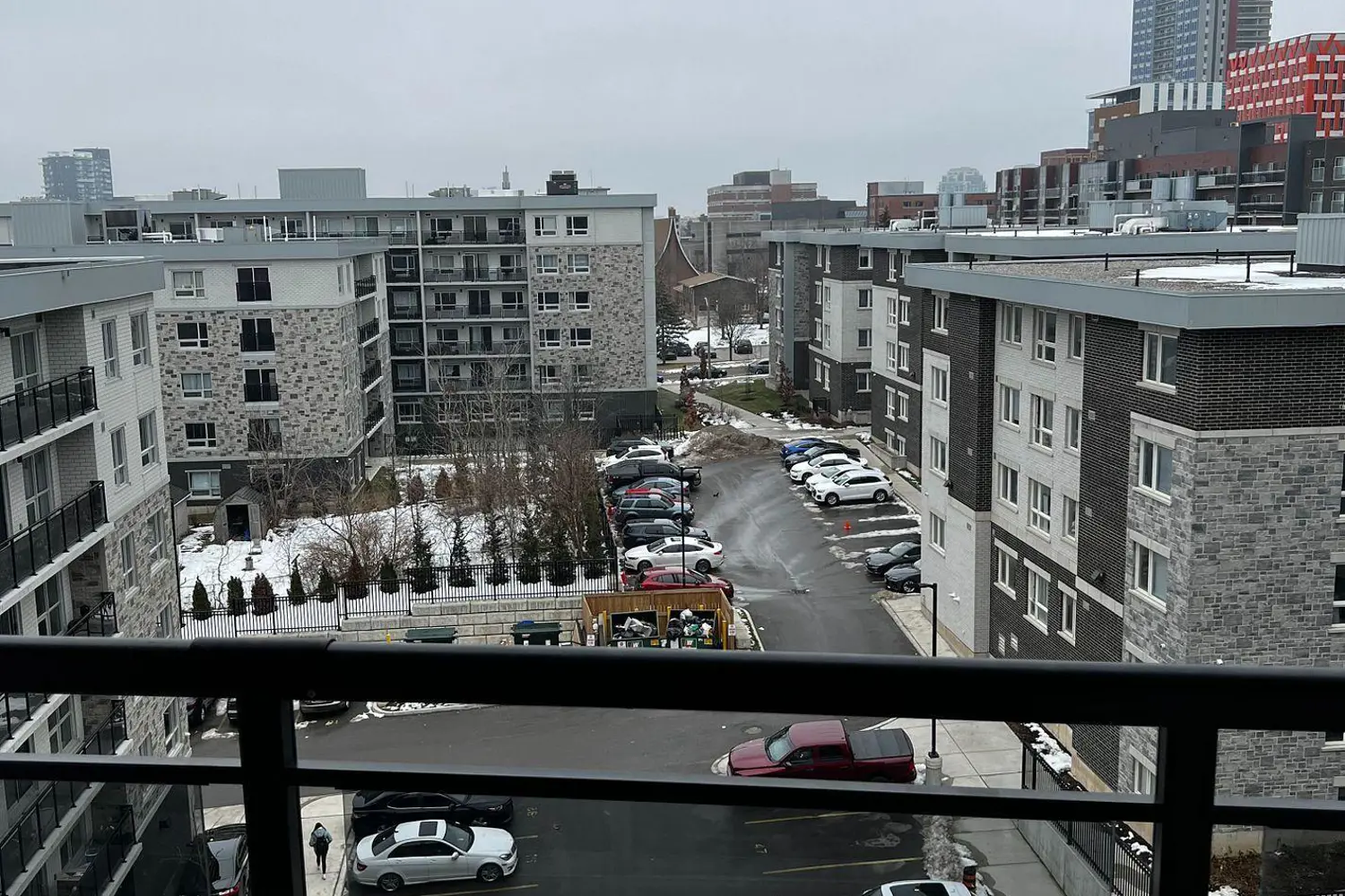 Additional image 17 of 275 Larch Street G612