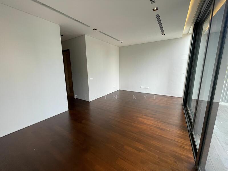 Additional image 8 of CHEAP!! 靠近地铁站！摩登排屋 Near MRT Modern Novena 3 stry Terrace House with pool