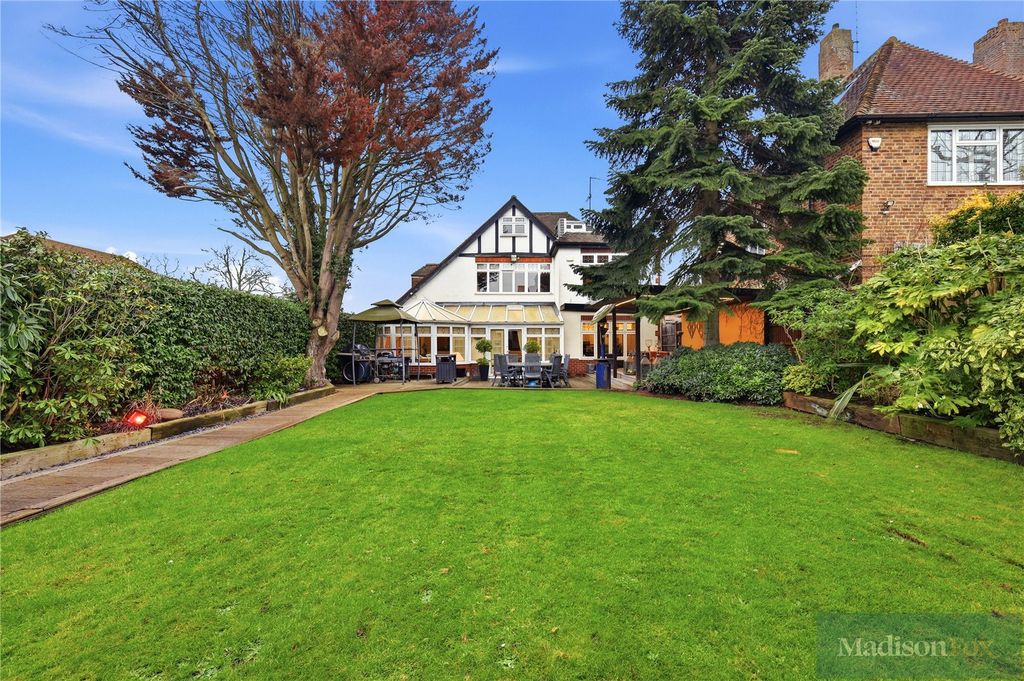 Additional image 40 of 5 bed detached house for saleMonkhams Lane, Woodford Green IG8