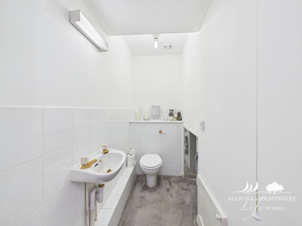 Additional image 18 of 3 bed town house for saleCadgwith Place, Port Solent, Portsmouth PO6