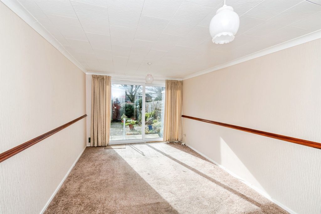 Additional image 2 of 3 bed terraced house for saleHowards Grove, Southampton SO15
