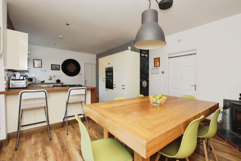 Additional image 7 of 5 bed detached bungalow for saleWorksop Road, Woodsetts, Worksop S81