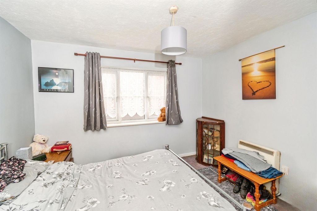 Additional image 6 of 1 bed flat for saleBrunel Road, Southampton SO15