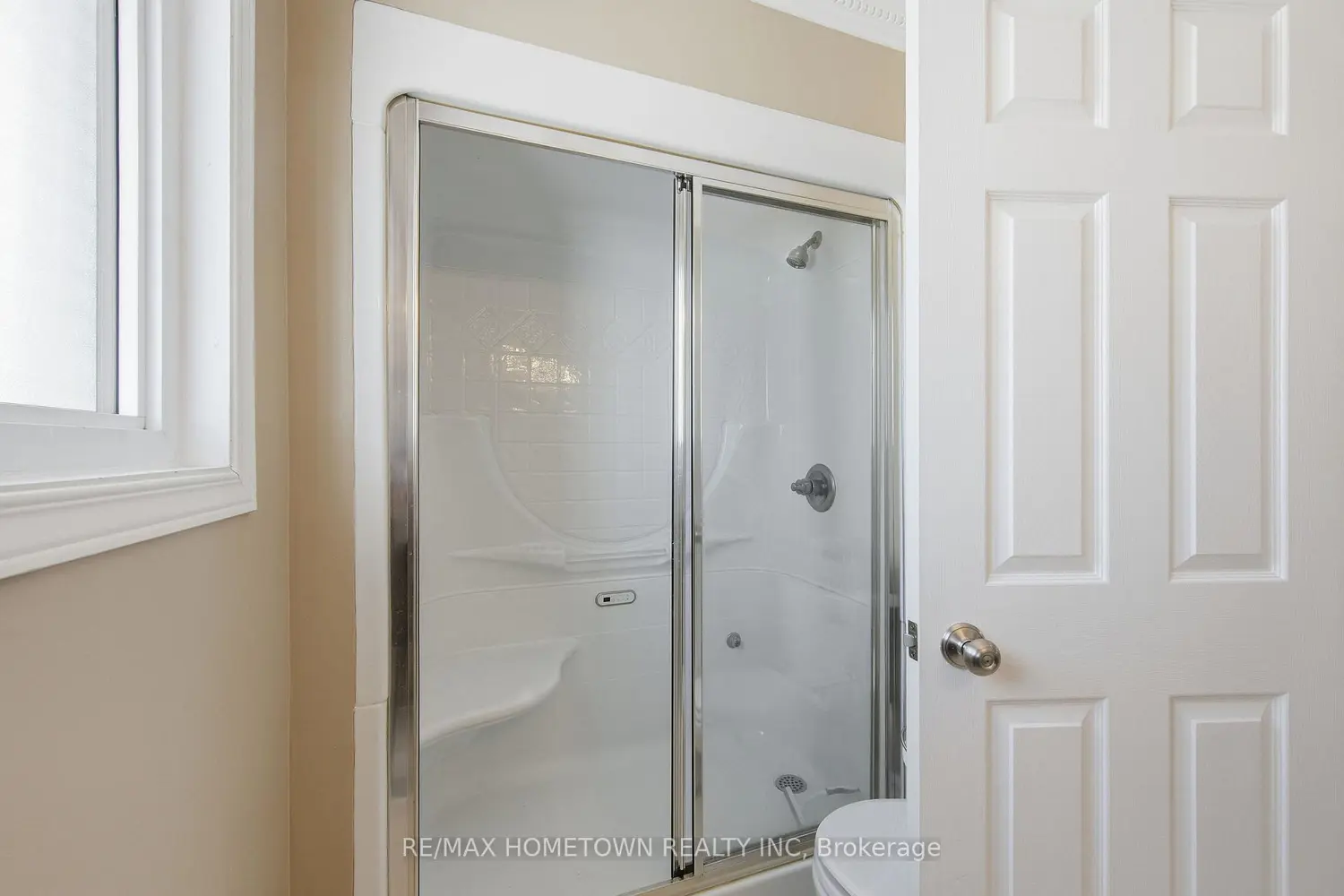 Additional image 16 of 12 Fairholme Drive