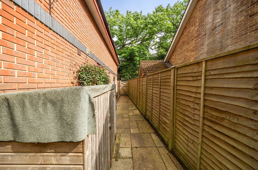 Additional image 27 of 5 bed detached house for saleWinchester Road, Bassett, Southampton, Hampshire SO16