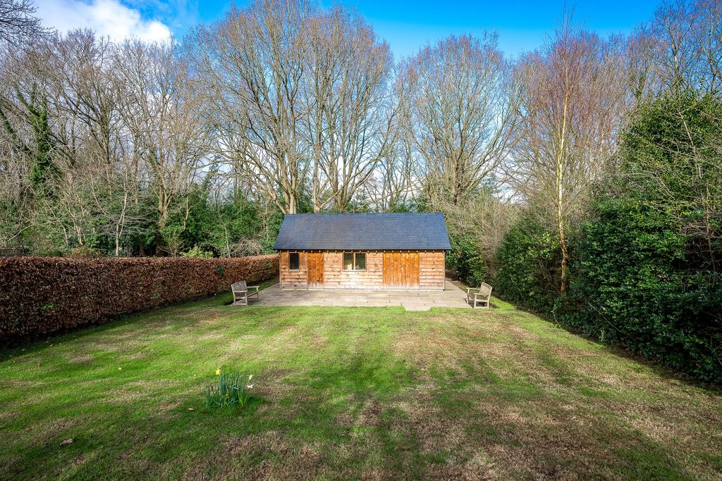 Additional image 22 of 4 bed semi-detached house for saleHawthorn Lane, Wilmslow SK9
