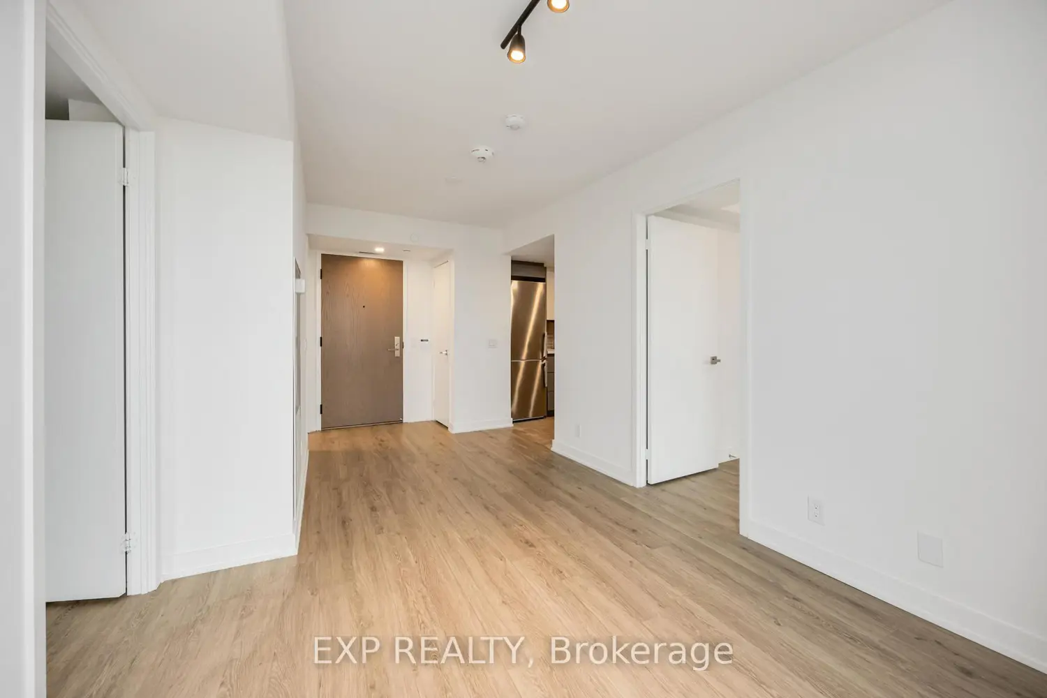 Additional image 7 of 30 Tretti Way 219