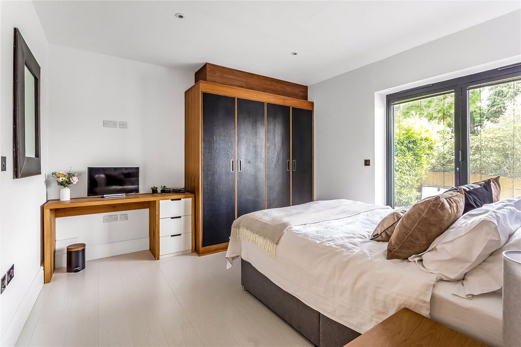 Additional image 32 of 6 bed detached house for saleHook Heath, Surrey GU22