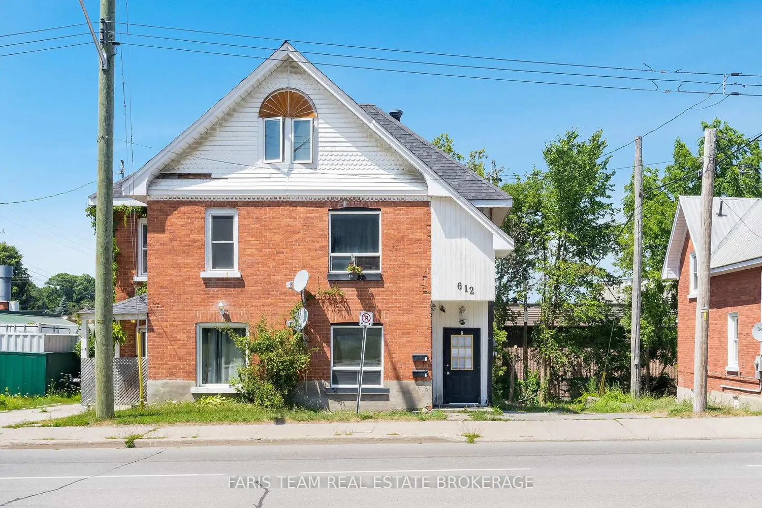 612 Bay Street photo 2