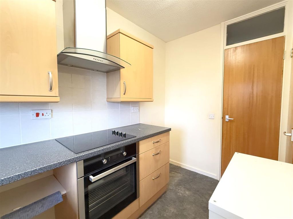 Additional image 4 of 2 bed flat for saleHarrison Court, Bingham NG13