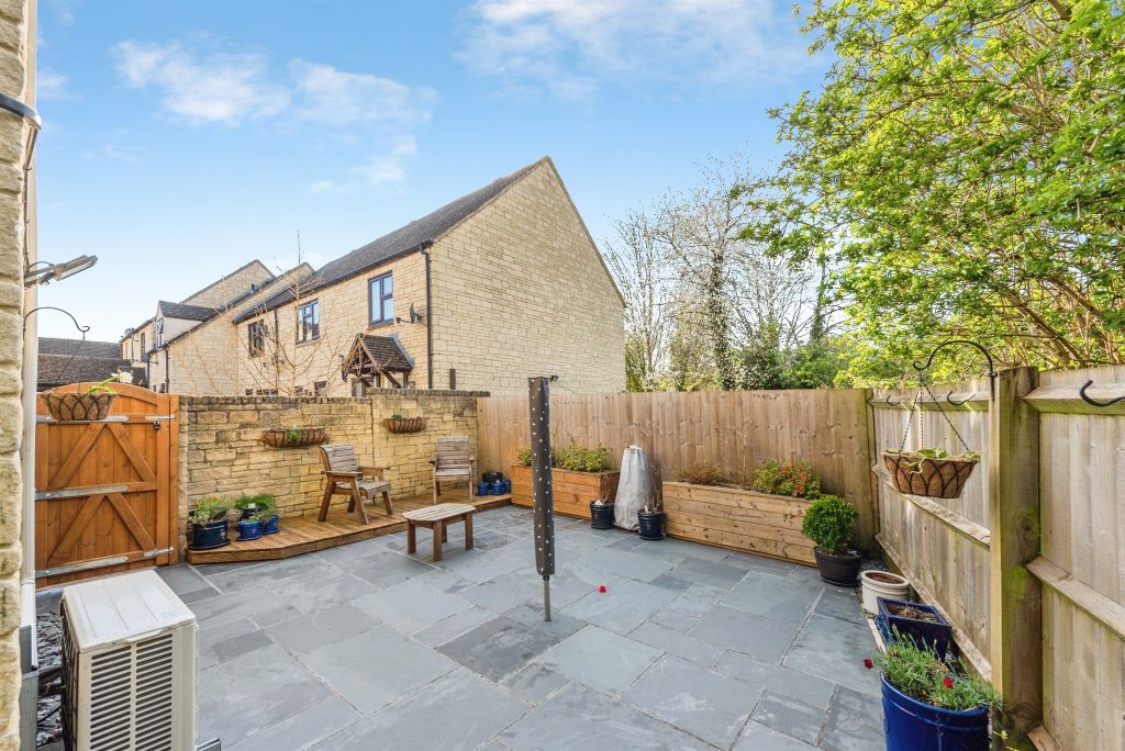 Additional image 20 of 2 bed property for saleCampden Close, Witney OX28