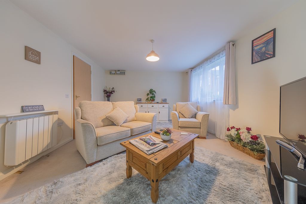 Additional image 4 of 2 bed flat for saleWest Street, Leicester LE9
