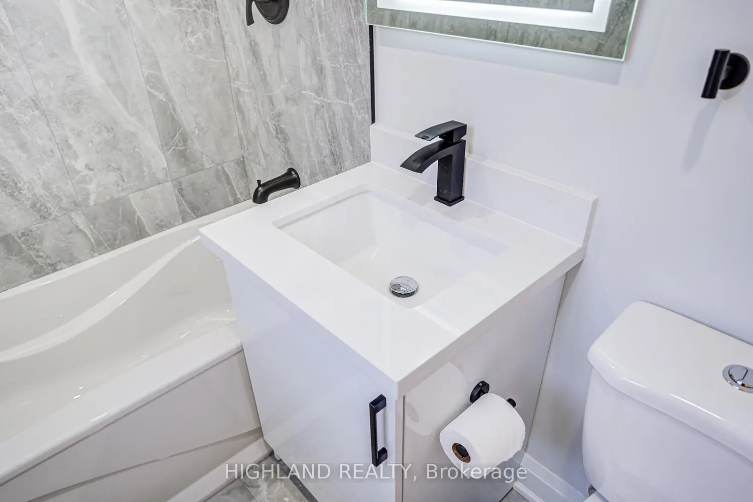 Additional image 16 of 38 Esmond Crescent