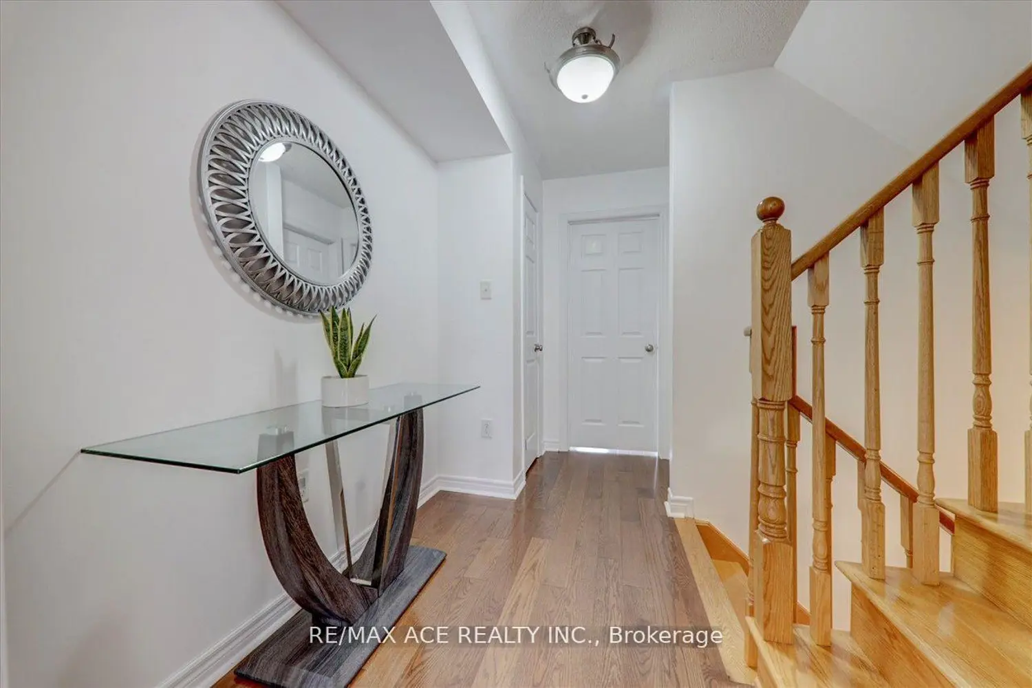 Additional image 10 of 43 Kawneer Terrace