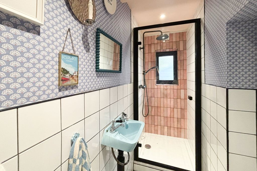 Additional image 13 of 3 bed semi-detached house for saleRegent Street, Barwell, Leicester, Leicestershire LE9