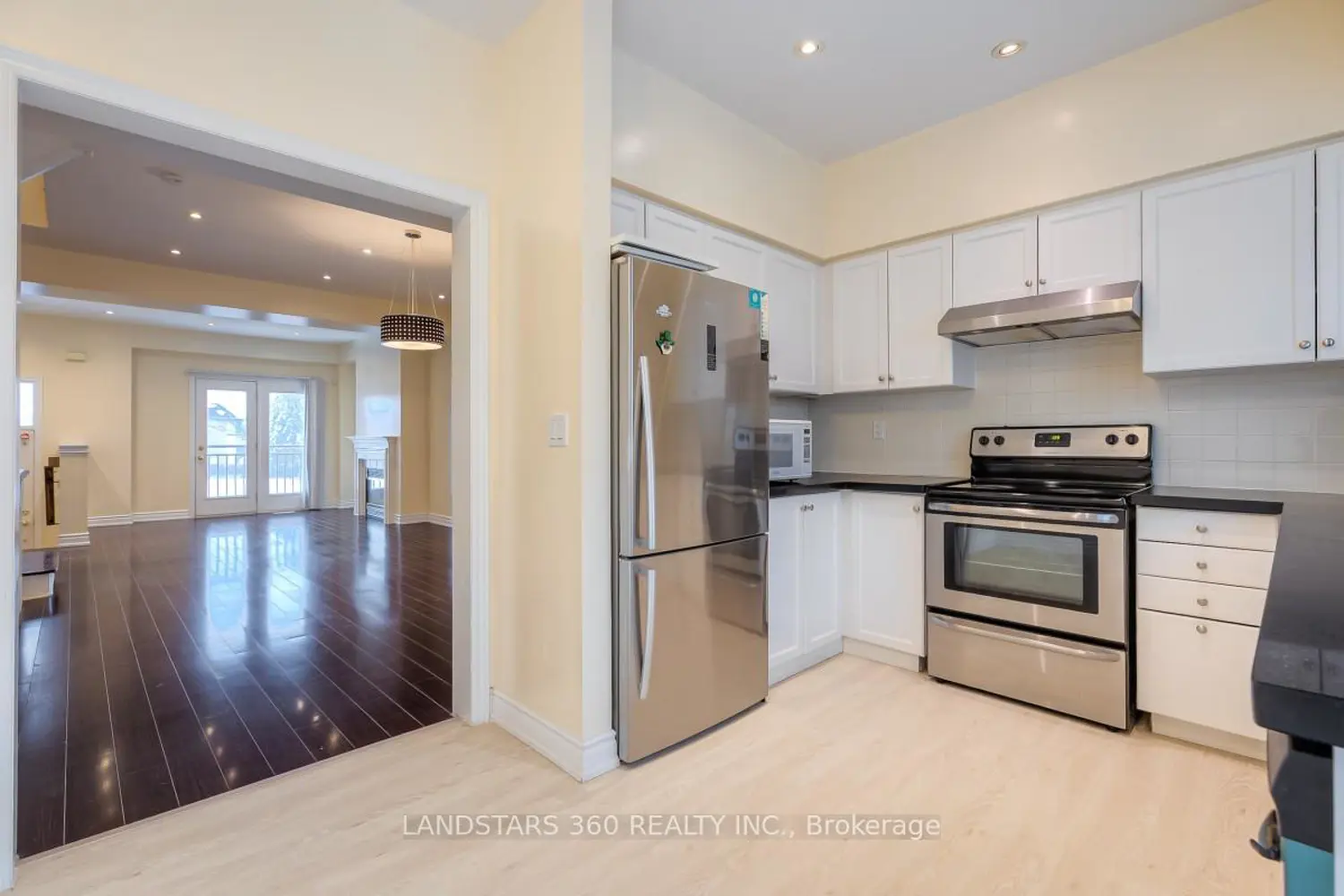 Additional image 9 of 9133 Bayview Avenue 69
