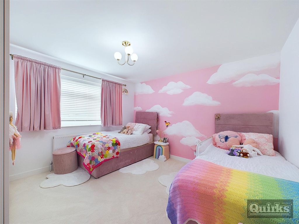 Additional image 14 of 3 bed detached bungalow for saleSugden Avenue, Wickford SS12
