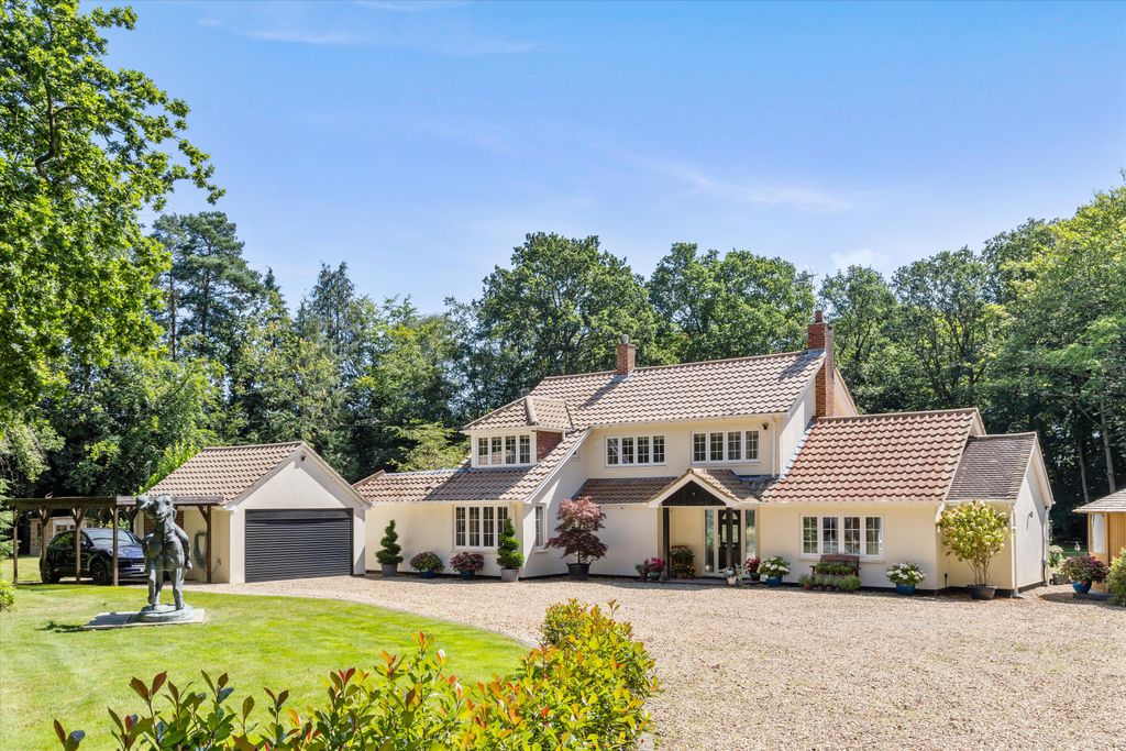 6 bed detached house for saleWestwood Road, Windlesham, Surrey GU20