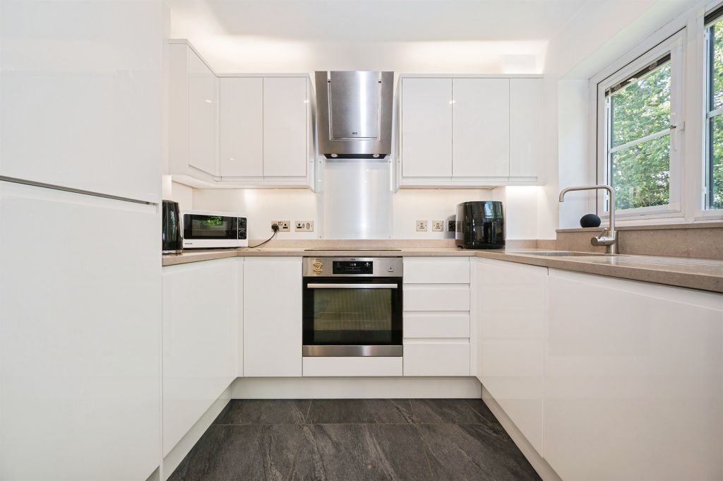 Additional image 13 of 1 bed flat for saleBrunel Road, Southampton SO15