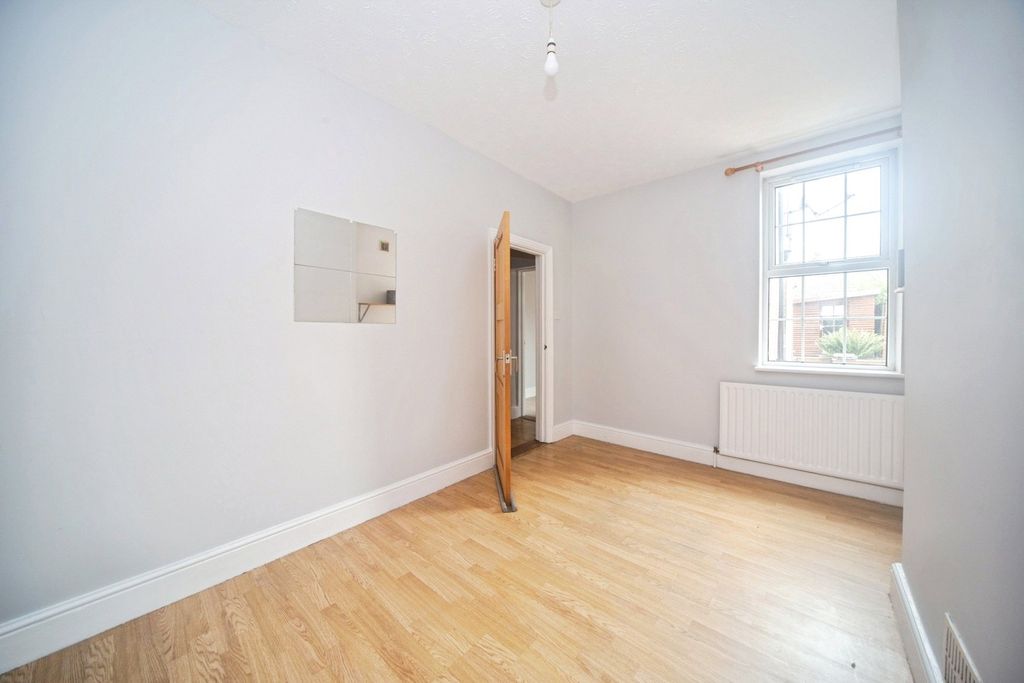 Additional image 5 of 3 bed semi-detached house for saleHill Lane, Bassett, Southampton, Hampshire SO15