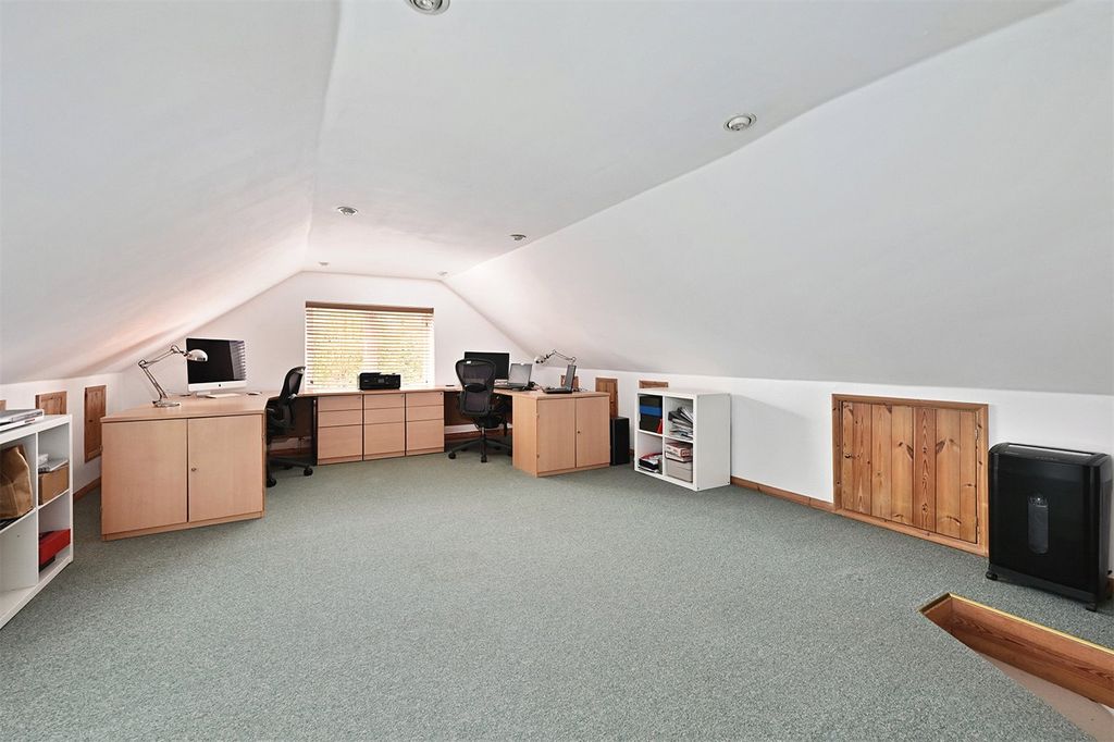 Additional image 22 of 4 bed detached house for saleHilfield, Yateley, Hampshire GU46
