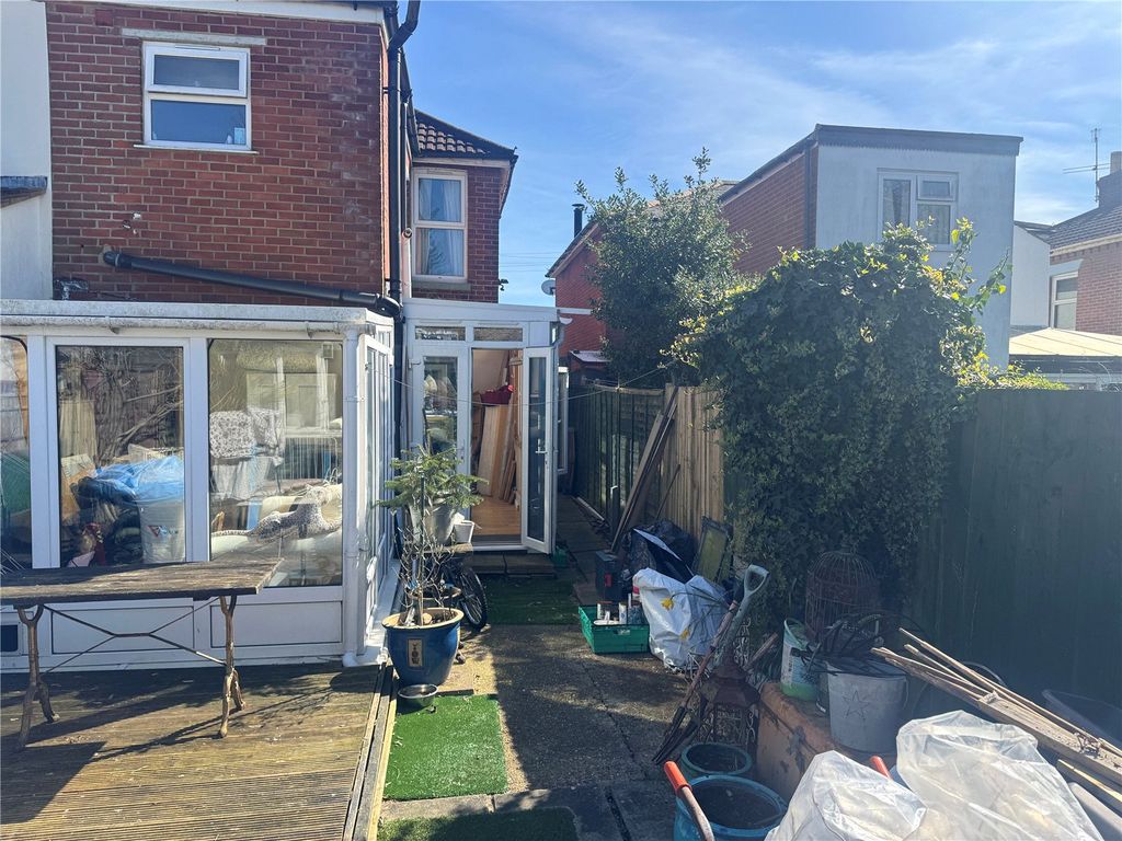 Additional image 17 of 3 bed semi-detached house for saleShirley Park Road, Southampton, Hampshire SO16