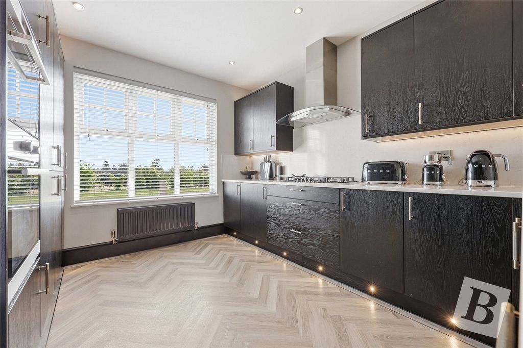 Additional image 4 of 5 bed detached house for saleAdams Croft, Witham, Essex CM8