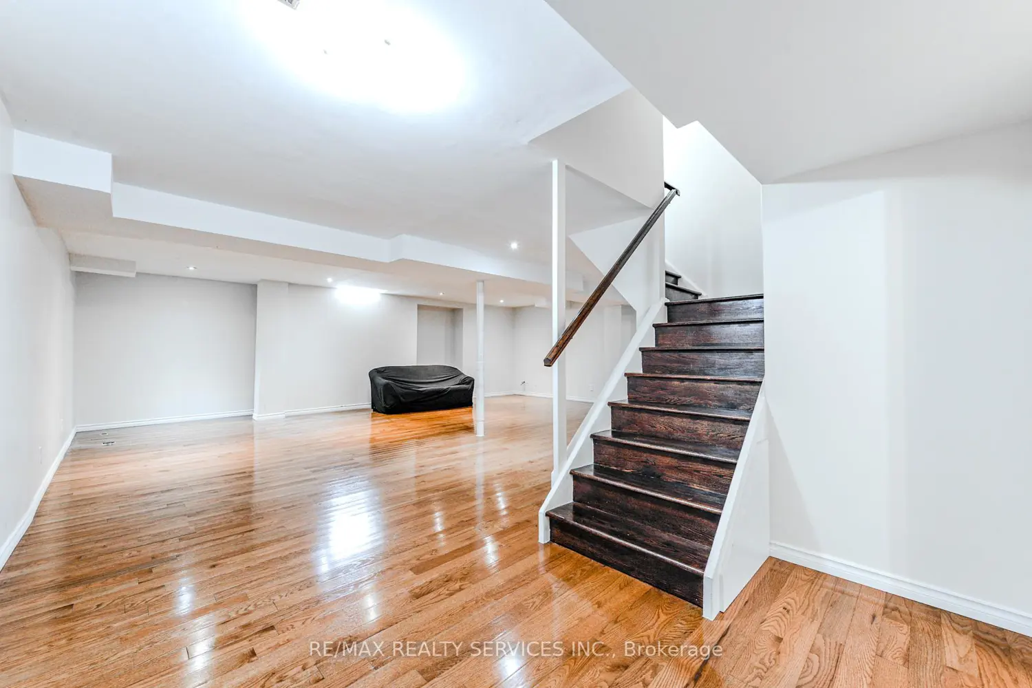 Additional image 17 of 10 St Mark Place
