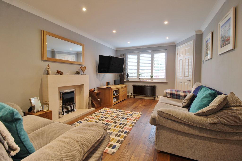 Additional image 4 of 4 bed detached house for saleEdenbridge Road, Southsea PO4