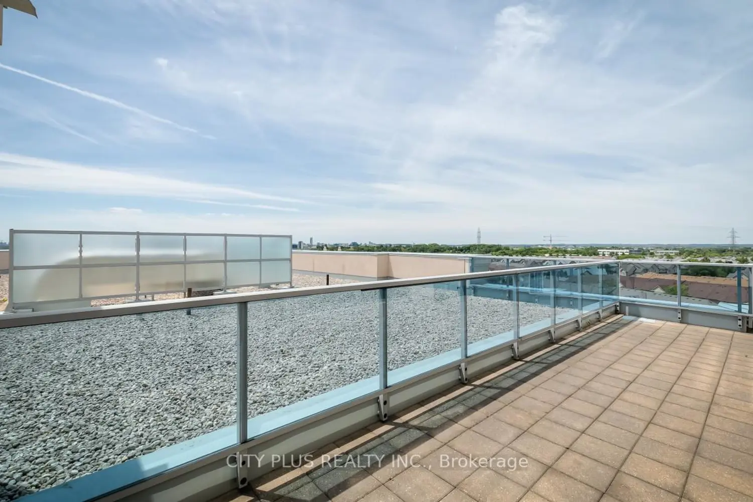 Additional image 17 of 23 Cox Boulevard 1077
