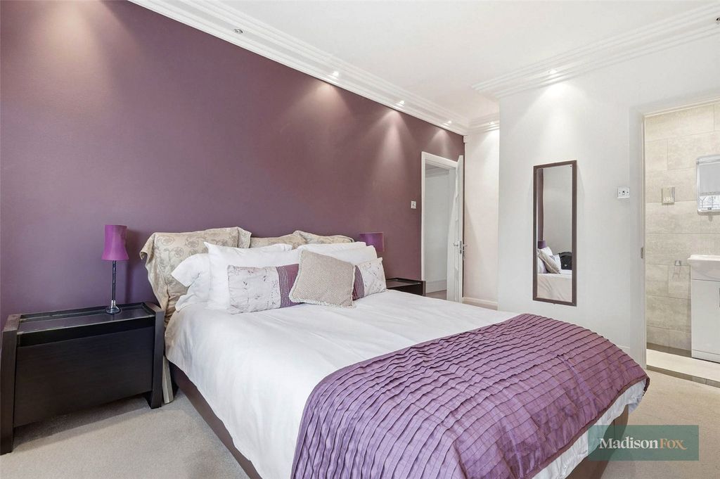Additional image 21 of 5 bed detached house for saleMonkhams Lane, Woodford Green IG8