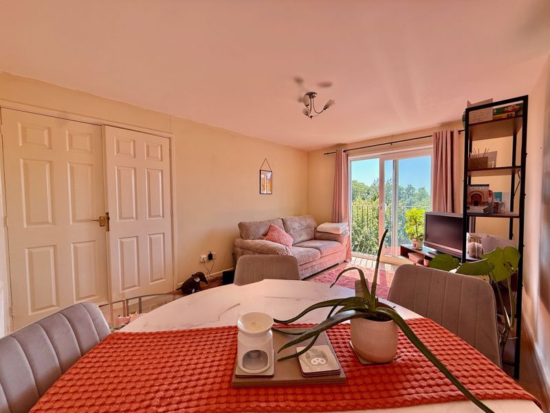 Additional image 7 of 2 bed flat for saleHolne Chase, Plymouth PL6