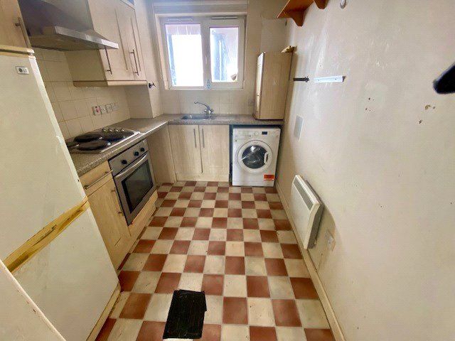 Additional image 6 of 2 bed flat for saleNancy Road, Portsmouth, Hampshire PO1