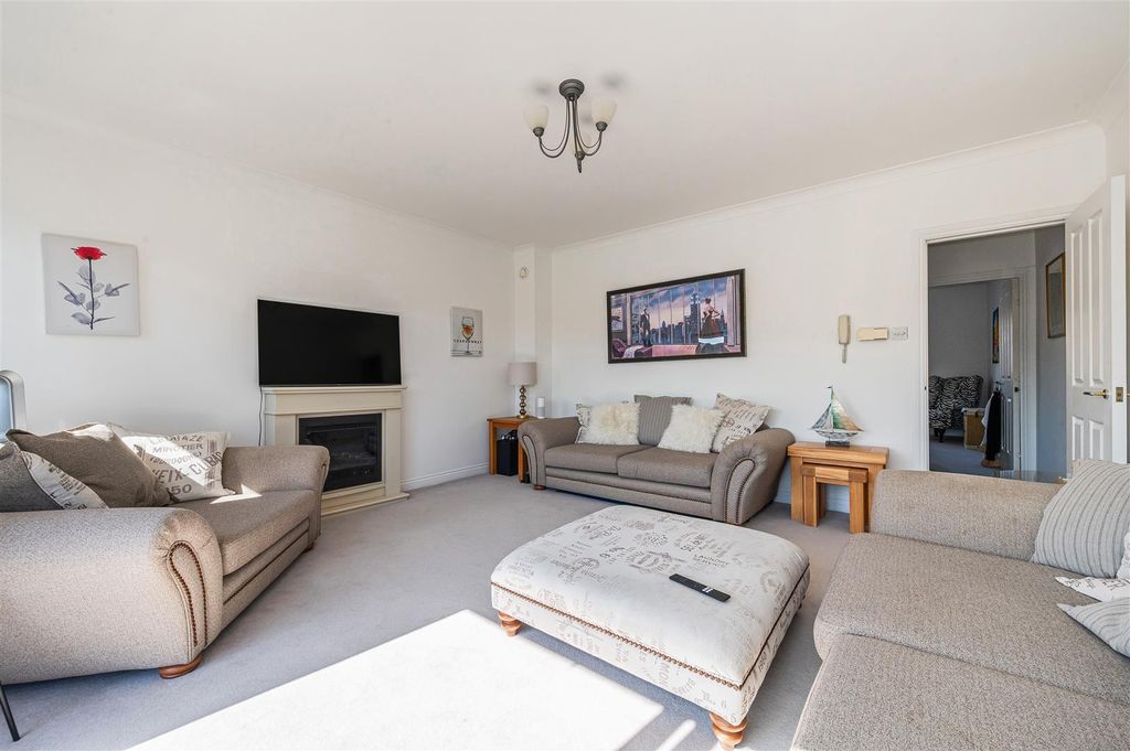 Additional image 9 of 3 bed terraced house for saleBryher Island, Port Solent PO6