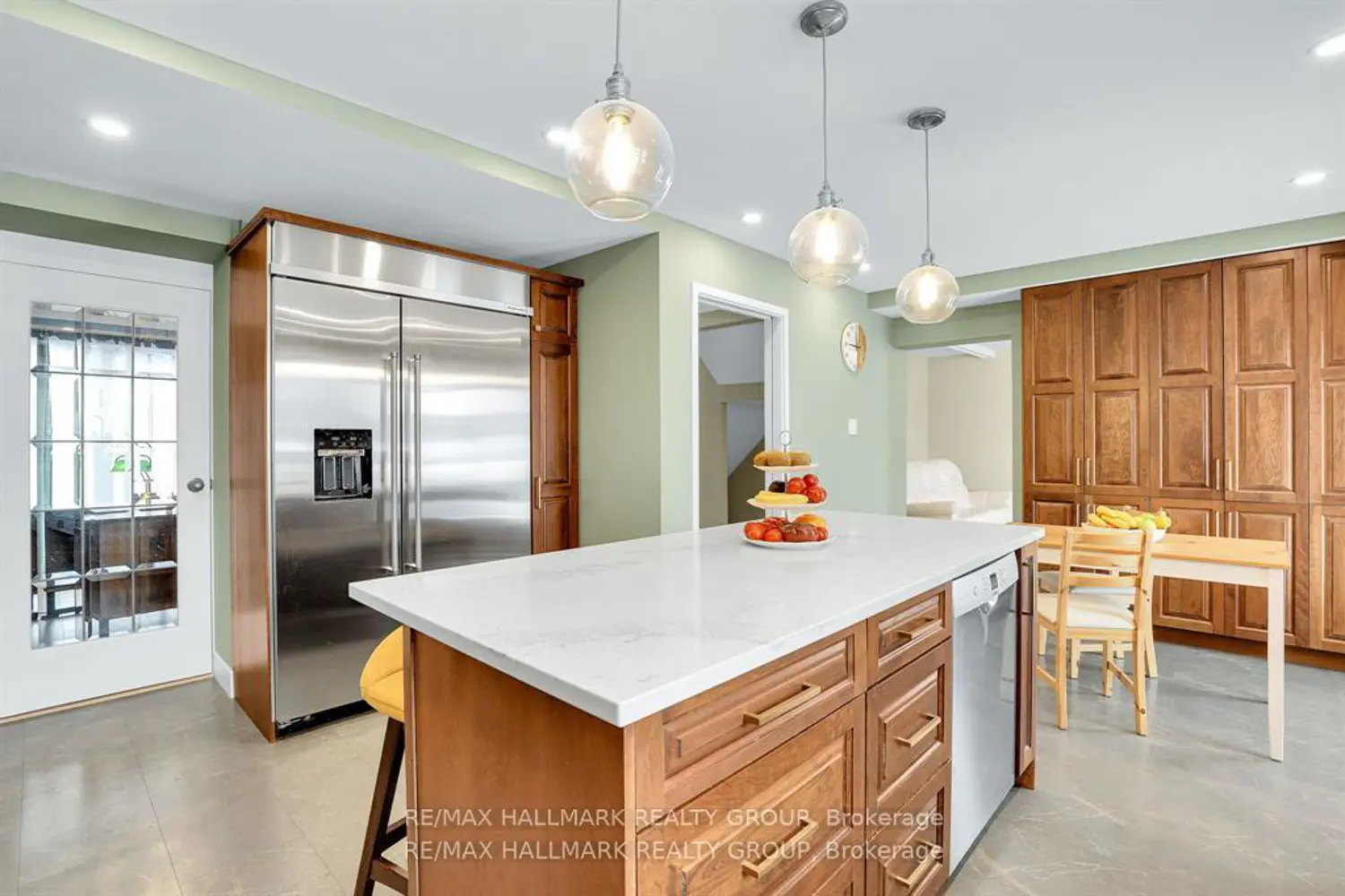 Additional image 4 of 1712 Playfair Drive