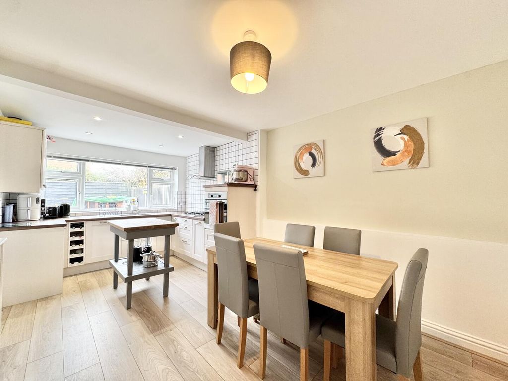 Additional image 9 of 3 bed semi-detached house for saleBrook Street, Whetstone, Leicester LE8