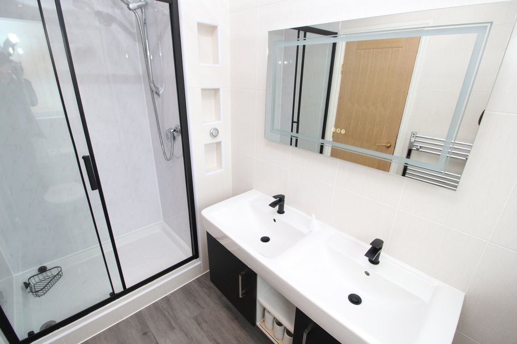 Additional image 20 of 6 bed detached house for saleDunton Road, Broughton Astley, Leicester LE9