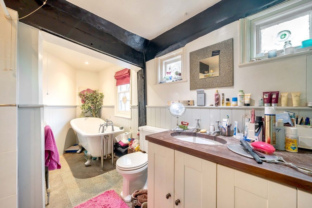 Additional image 17 of 7 bed detached house for saleWiltshire Road, Wokingham RG40