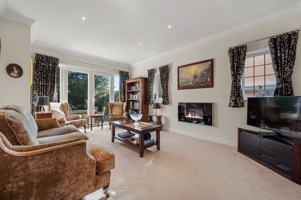 Additional image 3 of 4 bed detached house for saleParkway, Wilmslow SK9