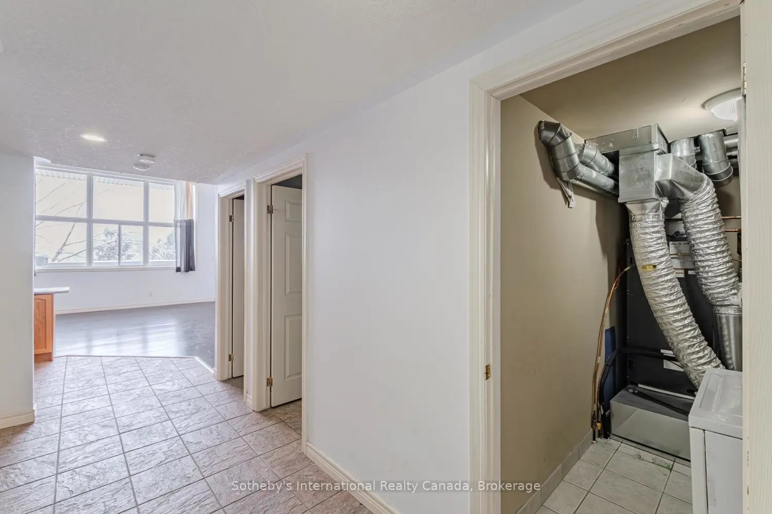 Additional image 3 of 111 Grey Street 213