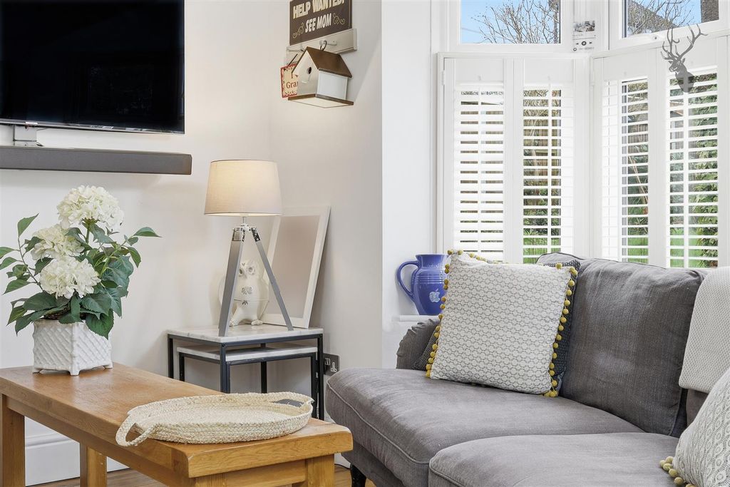 Additional image 16 of 5 bed semi-detached house for saleMonkhams Avenue, Woodford Green IG8