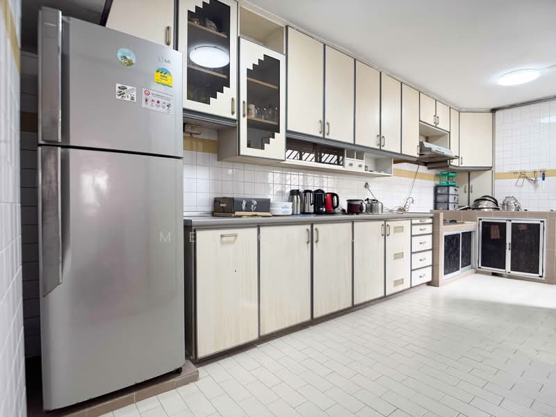 643 Hougang Avenue 8 photo 3