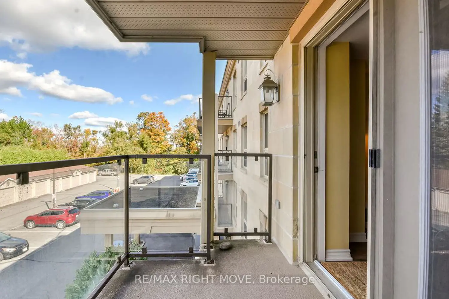 Additional image 10 of 486 Laclie Street 313