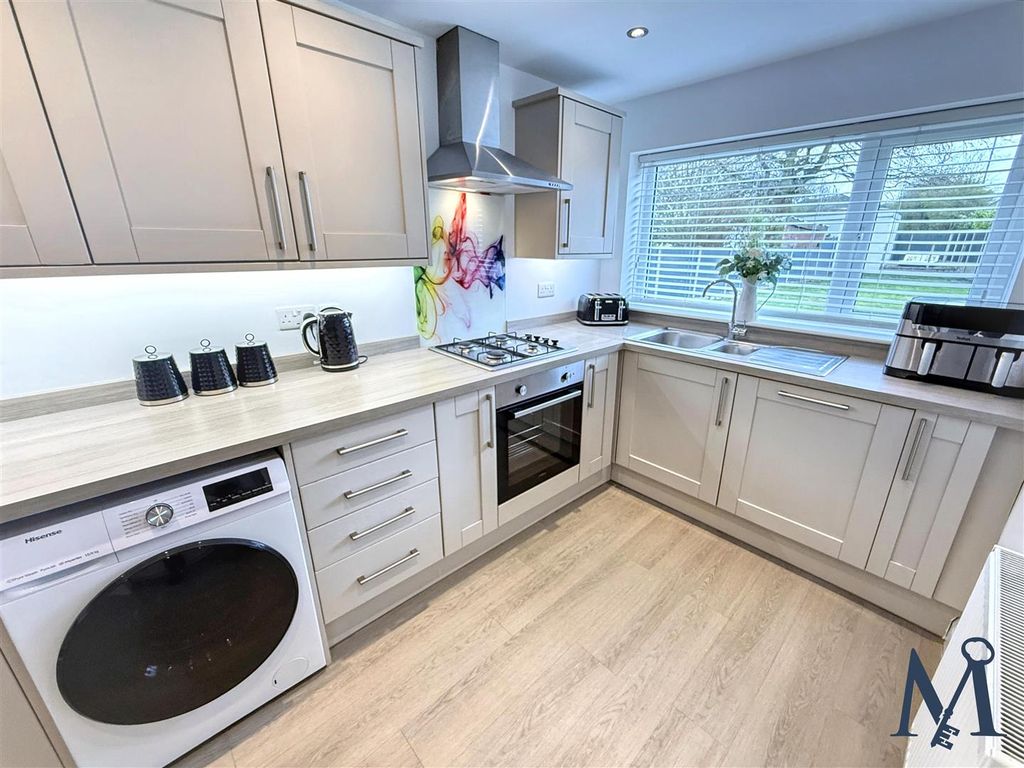 Additional image 8 of 3 bed semi-detached house for saleDevana Avenue, Coalville LE67