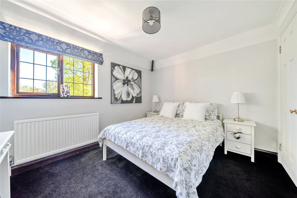 Additional image 22 of 5 bed detached house for saleRoundabout Lane, Winnersh, Wokingham RG41