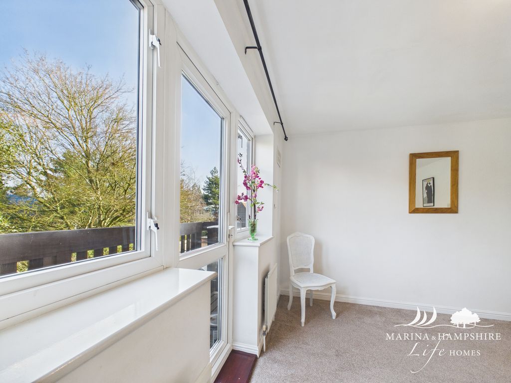 Additional image 31 of 3 bed terraced house for saleTintagel Way, Port Solent PO6